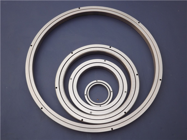 交叉滾子軸承與傳統(tǒng)軸承相比，更具哪些優(yōu)勢優(yōu)點？